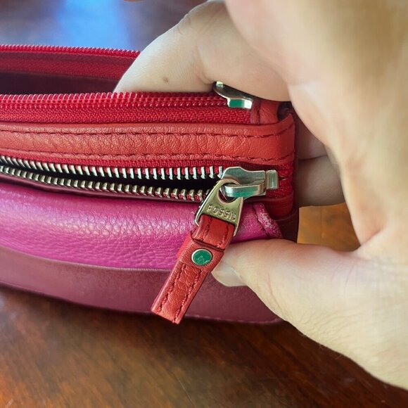 Fossil Women's Leather Wallet Trifold‎ With Zippered Coin Pouch Red & Pink - Picture 9 of 9